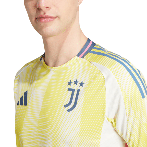 MAILLOT JUVENTUS EXTERIEUR VERSION AUTHENTIC SAISON 2024-2025